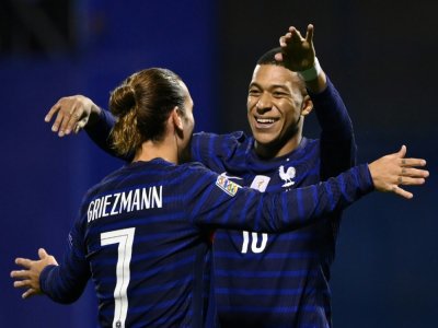 Les Bleus se sont défaits de la Croatie à Zagreb, en Ligue des nations, grâce à des buts d'Antoine Griezmann et Kylian Mbapp, le 14 octobre 2020 - FRANCK FIFE [AFP]