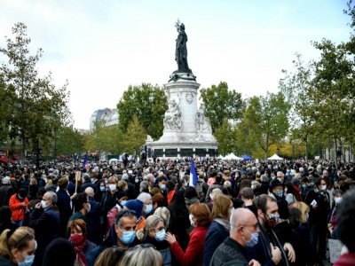 Des milliers de personnes rassemblées, le 18 octobre 2020, place de la République pour rendre hommage à Samuel Paty, le professeur d'histoire décapité dans les Yvelines - Bertrand GUAY [AFP]