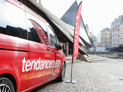 Tendance Ouest s'est installée devant l'église Jeanne d'Arc sur la place du Vieux-Marché à Rouen, vendredi 23 octobre.