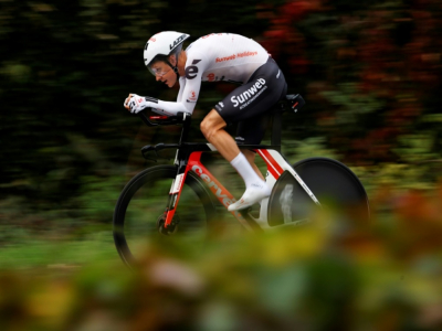 Le Néerlandais Wilco Kelderman (Sunweb) lors de la dernière étape du Tour d'Italie entre Cernusco sul Naviglio et Milan, le 25 octobre 2020 - Luca Bettini [AFP]