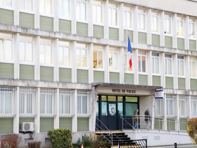 Le commissariat d'Alençon alerte ce mercredi 28 octobre sur des tentatives d'escroquerie à la carte bancaire.