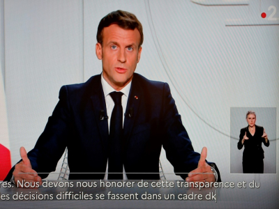 À l'Élysée, Emmanuel Macron annonce de nouvelles mesures visant à freiner la propagation de la pandémie de Covid-19, à Paris le 28 octobre 2020 - Ludovic MARIN [AFP]