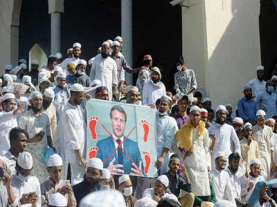 Manifestation contre le président français Emmanuel Macron après ses propos sur les caricatures du prophète, le 30 octobre 2020 à Dacca, au Bangladesh - Munir Uz zaman [AFP]