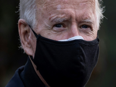 Joe Biden à Philadelphie le 1er novembre 2020 - JIM WATSON [AFP]