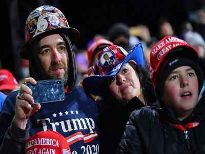 Des partisans de Donald Trump à Montoursville en Pennsylvanie le 31 octobre 2020 - MANDEL NGAN [AFP]
