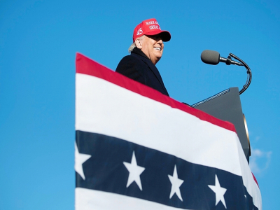 Le président américain Donald Trump lors d'un meeting à Avoca, le 2 novembre 2020 en Pennsylvanie - Brendan Smialowski [AFP]