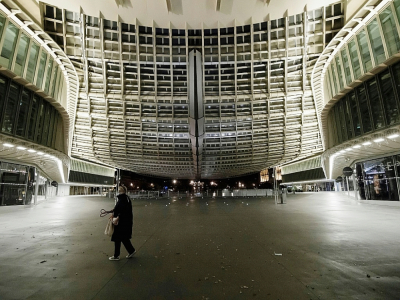 La "canopée" des Halles à Paris, vaste centre commercial au centre de la capitale, le 3 novembre 2020 - ALAIN JOCARD [AFP]