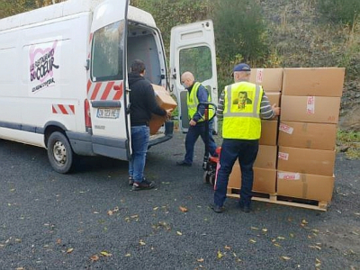 L'entreprise Kiplay a fait dons de 15 000 masques aux Restos du cœur de l'Orne, mercredi 4 novembre.