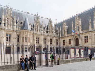 Les soutiens du prévenu appellent à manifester devant le palais de justice de Rouen lundi 23 novembre.