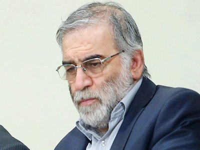 Photo fournie par les autorités iraniennes le 27 novembre 2020 du scientifique iranien Mohsen Fakhrizadeh, le 23 janvier 2019 à Téhéran - - [KHAMENEI.IR/AFP/Archives]