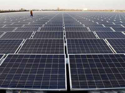 Des panneaux solaires à Huainan, en décembre 2017 en Chine - - [AFP/Archives]