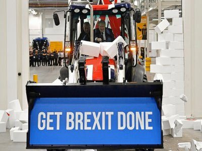 Boris Johnson participe à un événement pro-Brexit pendant sa campagne électorale à Uttoxeter, au Royaume-Uni, le 10 décembre 2019 - Ben STANSALL [POOL/AFP/Archives]