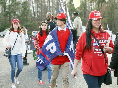 Des partisans de Donald Trump arrivent à un meeting de campagne à Dalton, en Géorgie, le 4 janvier 2020 - SANDY HUFFAKER [AFP]