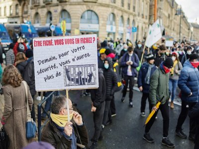 Manifestation le 12 décembre 2020 à Bordeaux contre la proposition de loi "Sécurité globale" - thibaud MORITZ [AFP/Archives]