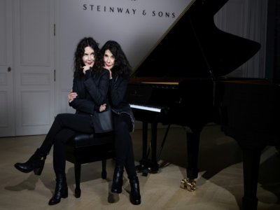 Duo de soeurs pianistes, katia (gauche) et Marielle Labèque à Paris le 13 janvier 2021. - JOEL SAGET [AFP]