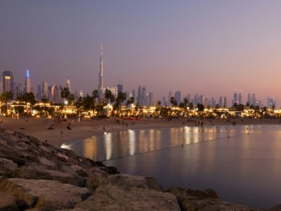 Vue sur la ville de Dubaï et la tour Burj Khalifa, aux Emirats arabes unis, le 15 janvier 2021 - GIUSEPPE CACACE [AFP]