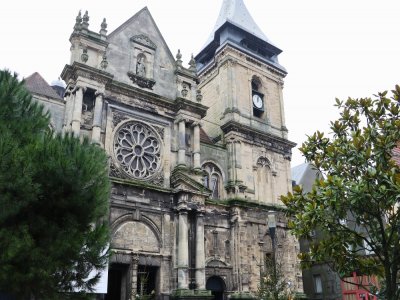 L'église Saint-Remy accueille de nouveaux des messes l'été.