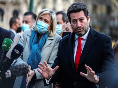 Le candidat d'extrême droite, André Ventura, au côté de  Marine Le Pen, à Lisbonne, le 8 janvier 2021 - CARLOS COSTA [AFP/Archives]