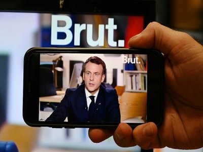 Emmanuel Macron répond aux questions des journalistes du média en ligne Brut, à Paris le 4 décembre 2020 - BERTRAND GUAY [AFP/Archives]