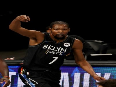 Kevin Durant, joueur star des Brooklyn Nets, pendant le match de NBA contre les Toronto Raptors le 5 février 2021 au Barclays Center à New York - ELSA [GETTY IMAGES NORTH AMERICA/AFP]