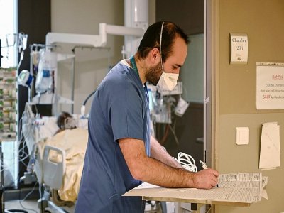 Unité de réanimation dédiée aux malades du Covid à l'hôpital Avicenne à Bobigny, le 8 février 2021 - BERTRAND GUAY [AFP]