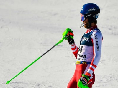 Le skieur autrichien Marco Schwarz lors de sa victoire dans le combiné des Mondiaux à Cortina d'Ampezzo, Italie, le 15 février 2021 - Andreas SOLARO [AFP]