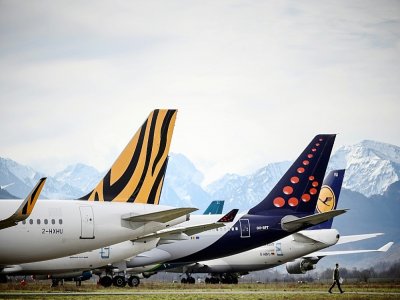 Des avions en stockage auprès de la société TARMAC Aerosave à Azereix (France) le 4 février 2021 from airlines. - Lionel BONAVENTURE [AFP]