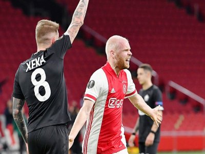 La joie du milieu de terrain de l'Ajax Amsterdam, Davy Klaassen, après avoir ouvert le score contre Lille, lors du 16e de finale retour de la Ligue Europa, le 25 février à Amsterdam - JOHN THYS [AFP]