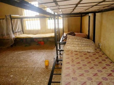Le dortoir du pensionnat de Jangede où 317 adolescentes ont été enlevés par des hommes armés, le 26 février 2021 dans le nord-ouest du Nigeria - Habibu ILIYASU [AFP]