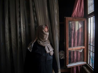 Une réfugiée syrienne, Zeina Alawi, qui a perdu son mari dans un bombardement en 2014, à Gaziantep, le 25 février 2021 - Ozan KOSE [AFP]
