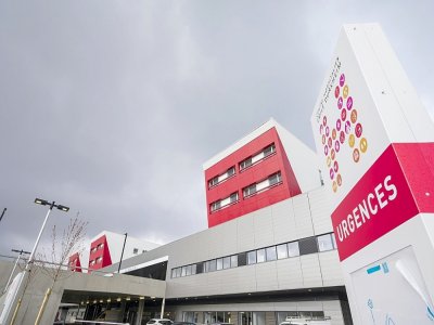 L'entrée des Urgences à l'hôpital Emile-Durheim à Epinal (Vosges, est de la France), le 19 mars 2021 - JEAN-CHRISTOPHE VERHAEGEN [AFP]