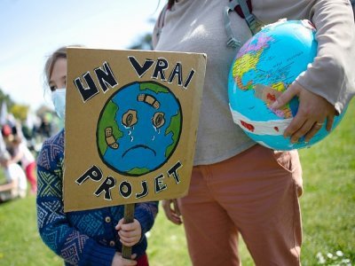 Manifestation à Nantes pour une "vraie loi climat", le 28 mars 2021 - LOIC VENANCE [AFP]