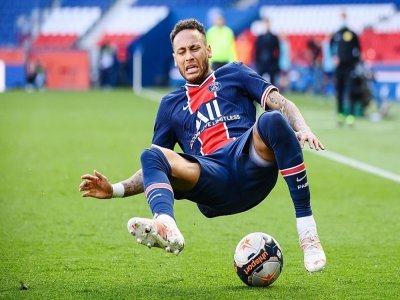L'attaquant brésilien du Paris Saint-Germain, Neymar, lors du match de L1 contre Lille, le 3 avril 2021 au Parc des Princes - FRANCK FIFE [AFP/Archives]