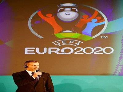 Le président de l'Union Européenne de Football Association (UEFA), Aleksander Ceferin, lors de l'inauguration du logo de Budapest pour l'Euro-2020, le 16 novembre 2020 - ATTILA KISBENEDEK [AFP/Archives]