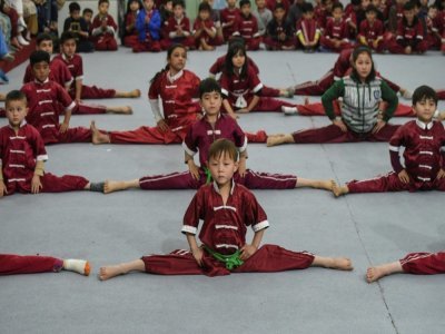 De jeunes hazaras prennent un cours d'arts martiaux le 31 janvier 2021 à Quetta (Pakistan) - Banaras KHAN [AFP]