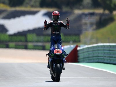 Le pilote français Fabio Quartararo (Yamaha) remporte le Grand Prix MotoGP du Portugal, le 18 avril 2021 sur le ciruit international d'Algarve à Portimao - PATRICIA DE MELO MOREIRA [AFP]