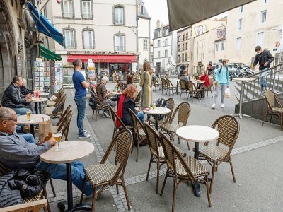 Une terrasse de café à Clermont-Ferrand le 22 octobre 2020 - Thierry Zoccolan [AFP/Archives]