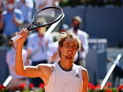 Alexander Zverev vainqueur de Rafael Nadal à Madrid, le 7 mai 2021 - GABRIEL BOUYS [AFP]