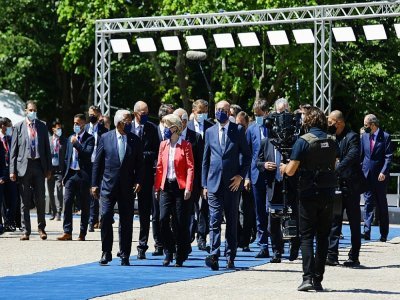 Les dirigeants européens réunis en sommet à Porto les 7 et 8 mai 2021 - VIOLETA SANTOS MOURA [POOL/AFP]