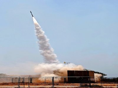 Le système de défense antimissiles israélien "Dôme de fer", conçu pour intercepter les roquettes tirées vers Israël - JACK GUEZ [AFP]