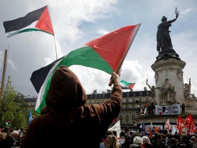 Manifestation en soutien aux Palestiniens à Paris place de la République, le 22 mai 2021 - GEOFFROY VAN DER HASSELT [AFP]