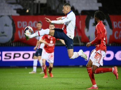 L'attaquant du Paris-SG, Kylian Mbappé, lors du match de Ligue 1 à Brest, le 23 mai 2021 - FRANCK FIFE [AFP]