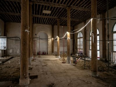 Une salle en rénovation du château de Villers-Cotterêts, dans l'Aisne, le 21 mai 2021 - Martin BUREAU [AFP]