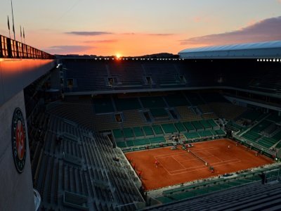 Court Philippe Chatrier du stade Roland-Garros à Paris, le 5 juin 2021 - MARTIN BUREAU [AFP]