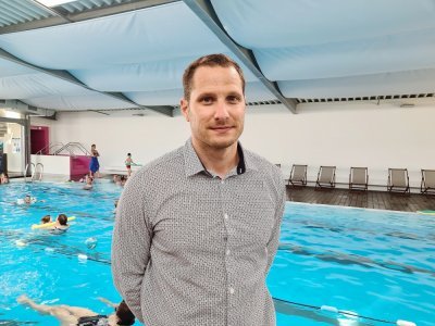 Rémi Barthow, le gérant de la piscine Aquabella de Ouistreham.