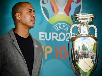 L'ambassadeur de l'UEFA pour l'Euro David Trezeguet participe à la  présentation du trophée à Moscou, le 24 mai 2021 - Alexander NEMENOV [AFP/Archives]