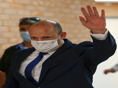Naftali Bennett, chef du parti de droite Yamina, à la knesset, le 7 juin 2021 - Menahem KAHANA [AFP]