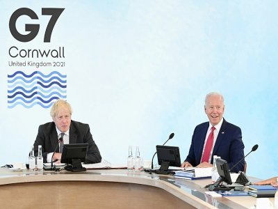 Le Premier ministre britannique Boris Johnson et le président américain Joe Biden au sommet du G7 à Carbis Bay, le 12 juin 2021 - Leon Neal [POOL/AFP]