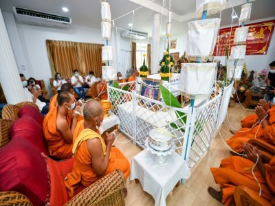 Cérémonie de bénédiction d'amulettes numériques, le 9 juin 2021 à Bangkok, en Thaïlande - Daye CHAN [COURTESY OF EKKAPHONG KHEMTHONG/AFP]