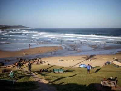 Une plage à Scottburgh, près de Durban, le 9 décembre 2020 en Afrique du Sud. - Michele Spatari [AFP]